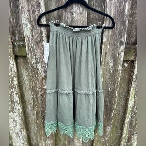 American Eagle NWT Olive Lace Hem Midi Skirt Small Sample Boho Cottagecore